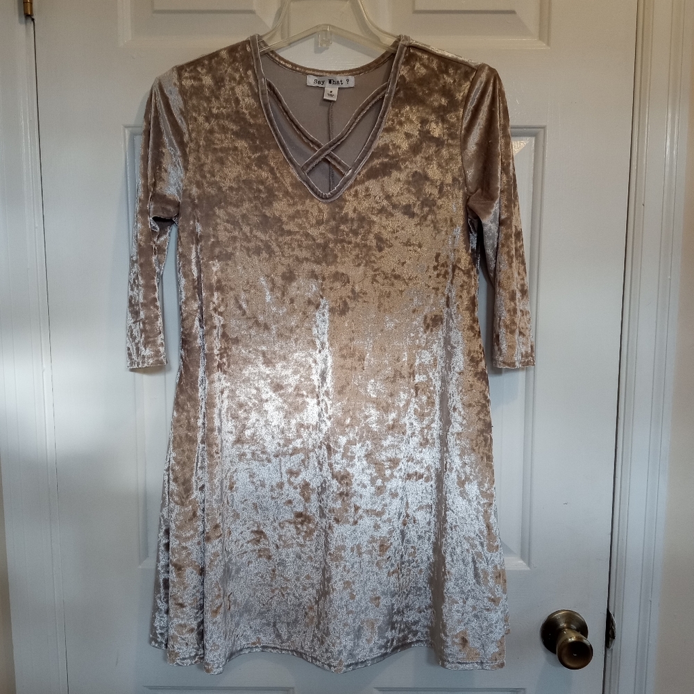 Crushed Velvet Mini Dress/Top Champagne Gold - Size Medium - IT HAS POCKETS ✨.